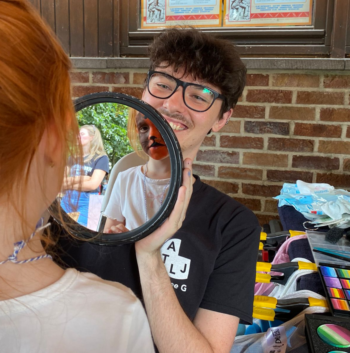 Ateljee G kindergrime en Glittertattoos te Dendermonde